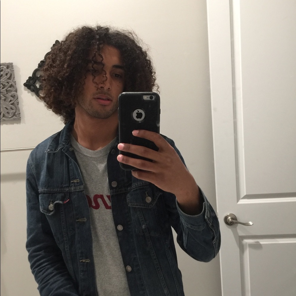 Meet your Posher, Jason